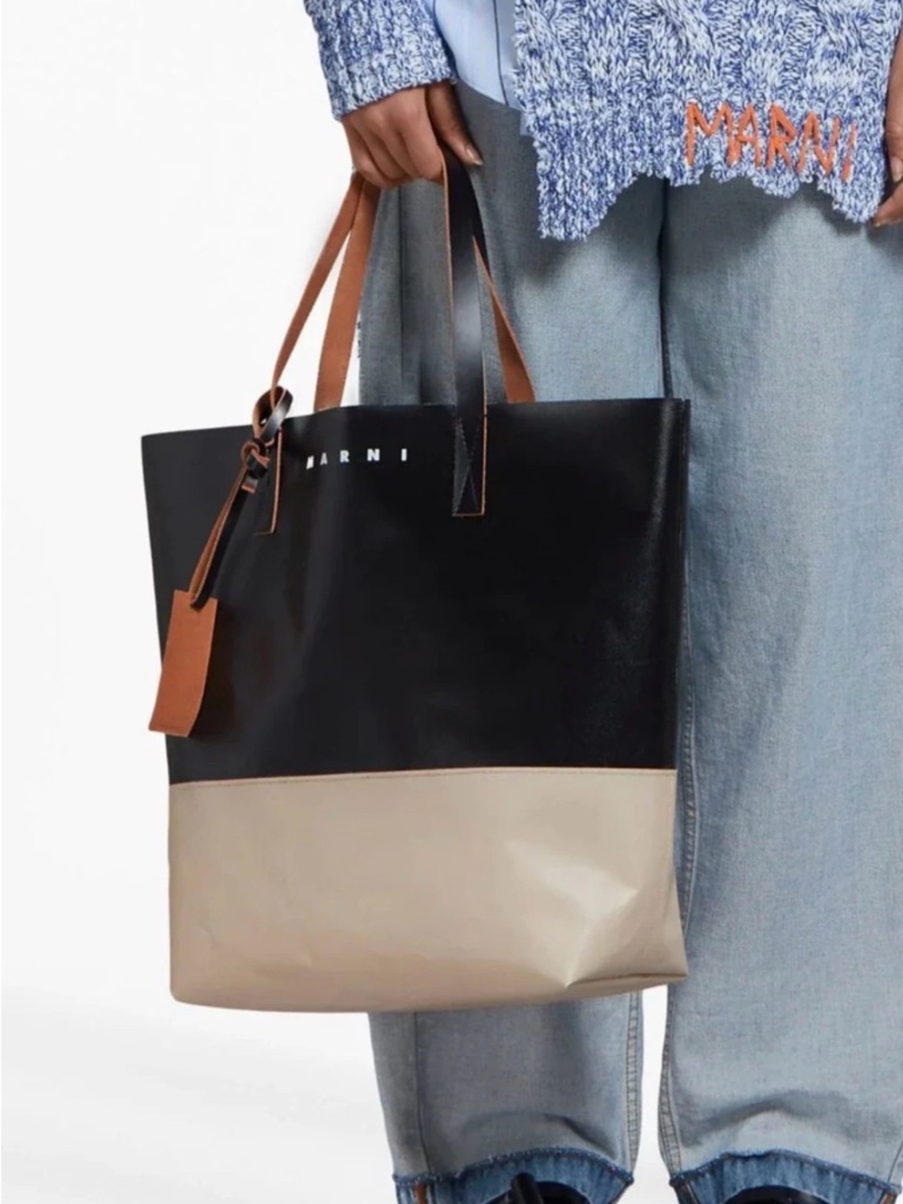 ✨ Marni Tribeca Tote Bag – Black / Beige Colorblock ✨ - Picture 4 of 14